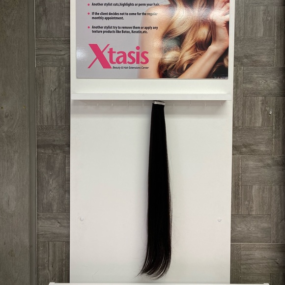 Black #1b Tape In Hair Extensions 24” - Picture 2 of 3